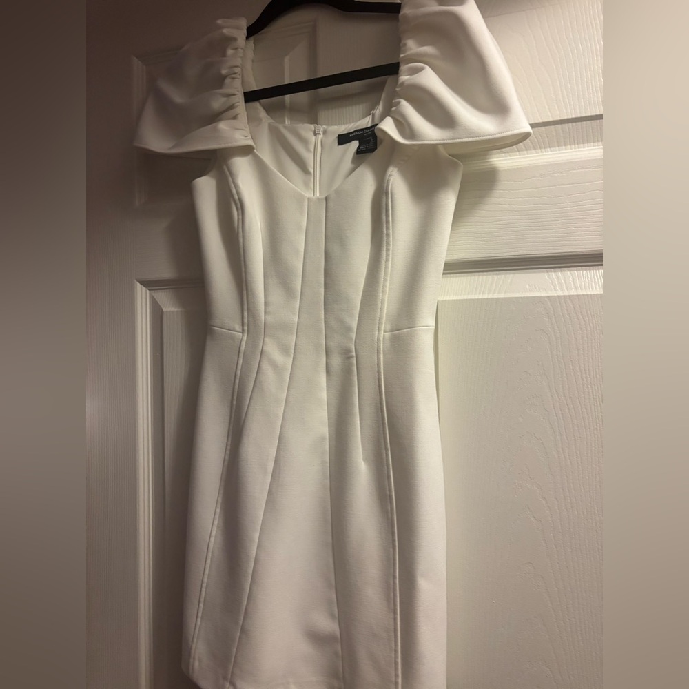 FRENCH CONNECTION Elegant White Dress